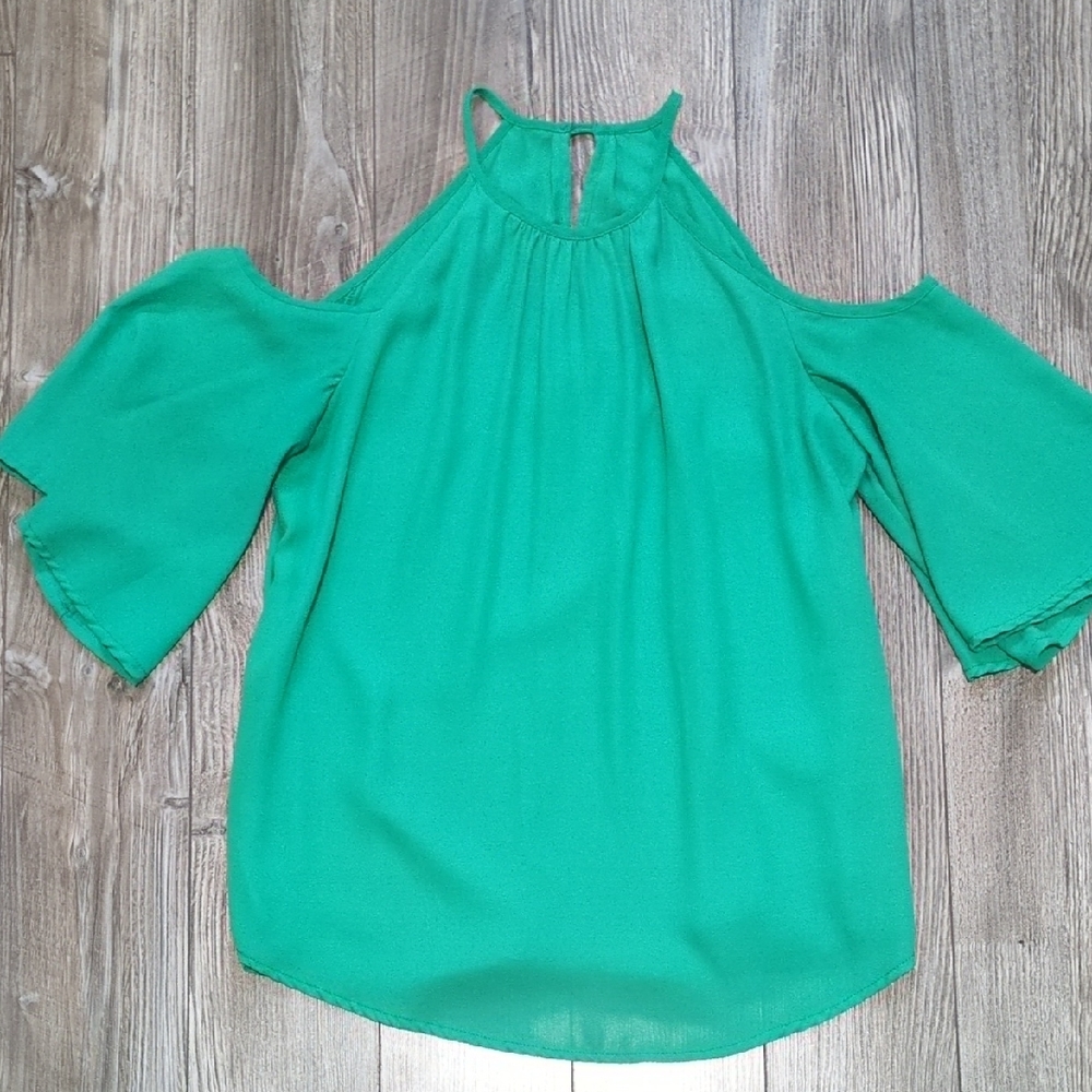 5/$25 Japna Green Cold Shoulder Halter Neck Blouse S